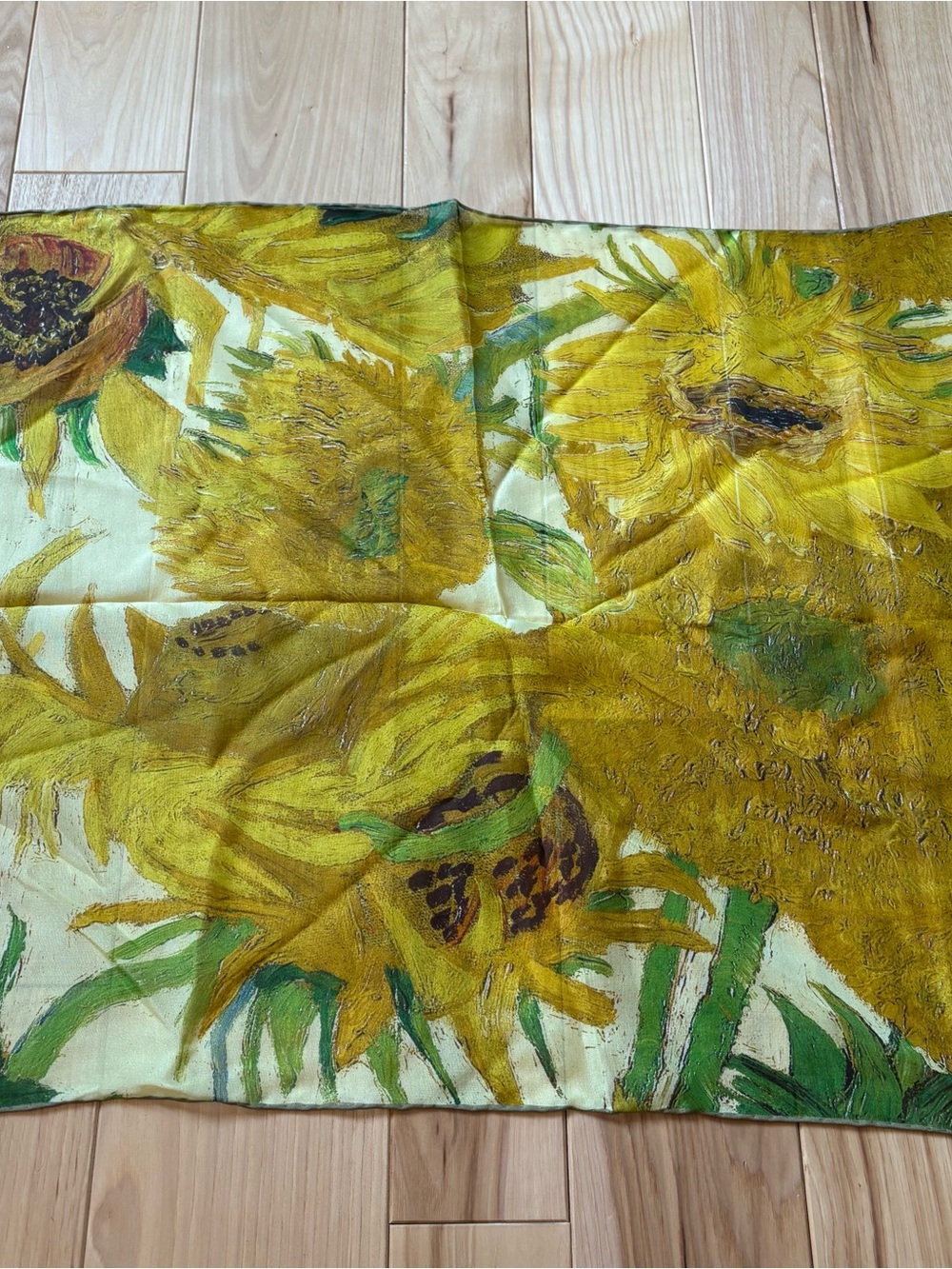 Fox & Chave National Gallery Silk Van Gogh Sunflowers Scarf View 5